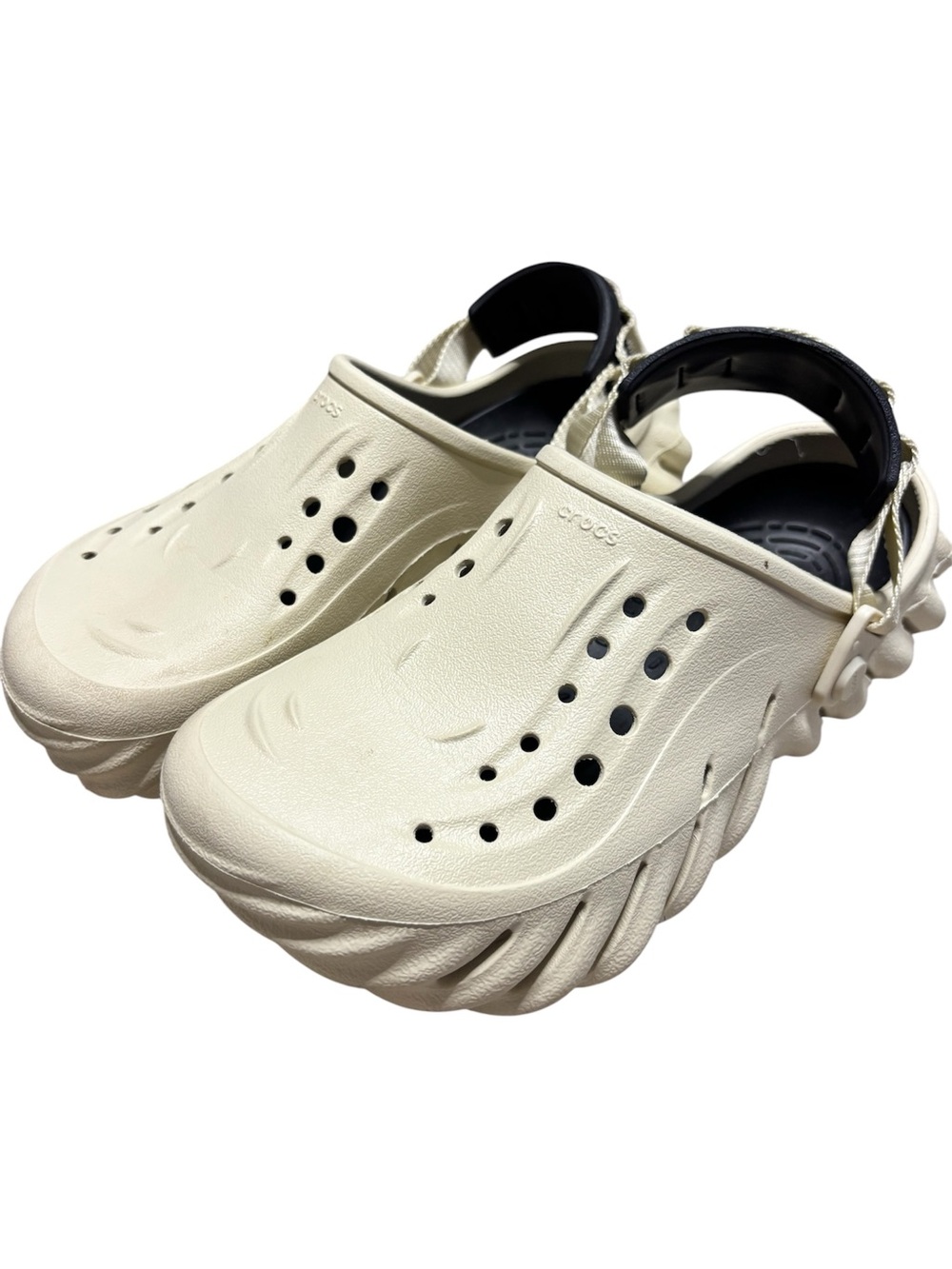 Crocs Echo Clog Bone/Black M-6/W-8 unisex